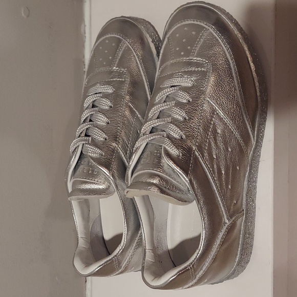 MM6 MAISON MARGIELA Metallic 6 Court sneakers - Picture 7 of 11